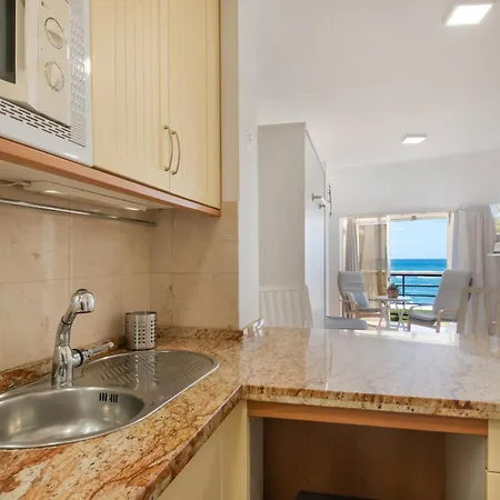 Primera Linea Playa De Canteras Appartement